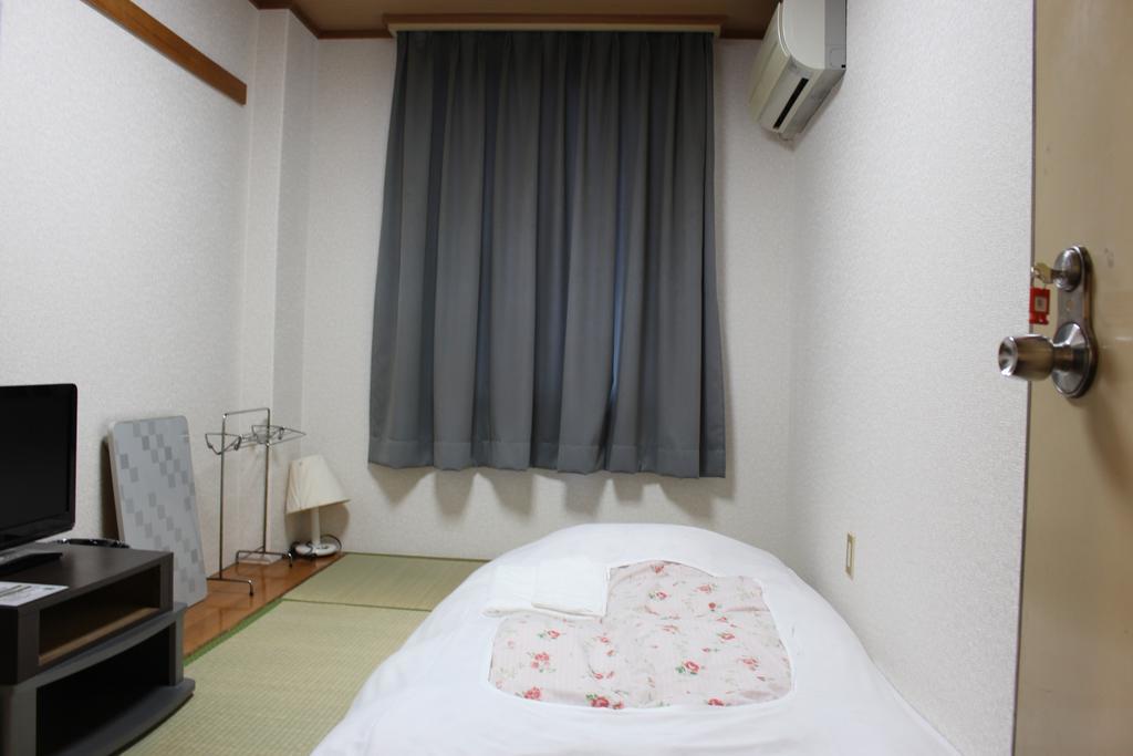 Hotel Higashihiroshima Hills Saijo Экстерьер фото