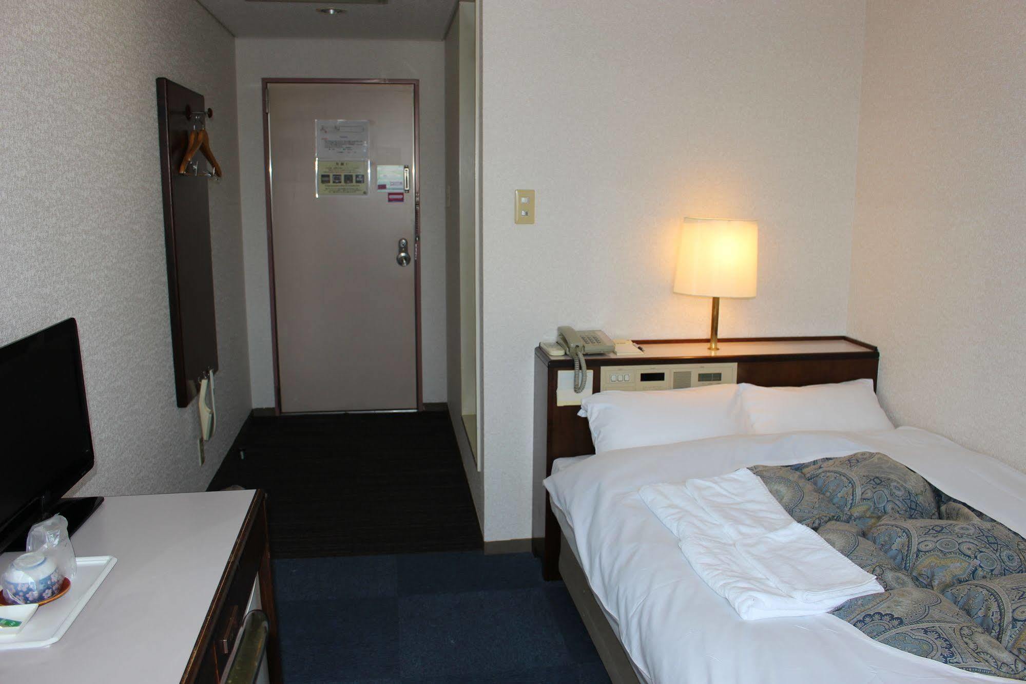 Hotel Higashihiroshima Hills Saijo Экстерьер фото